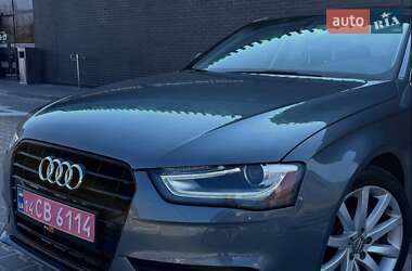 Седан Audi A4 2012 в Киеве