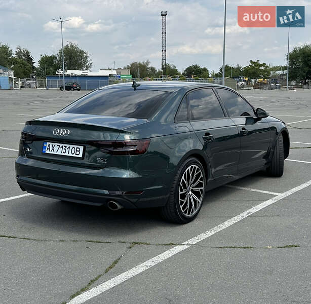 Седан Audi A4 2016 в Днепре