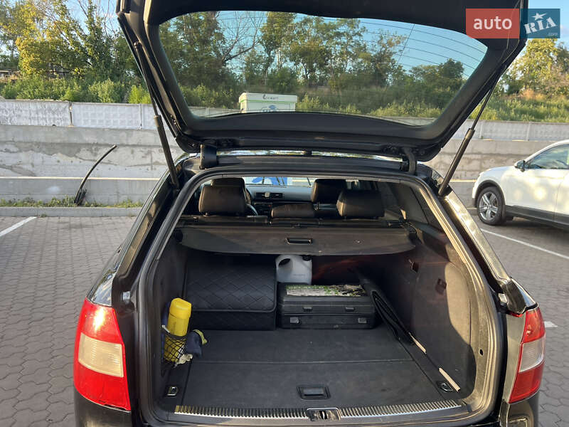 Універсал Audi A4 2001 в Києві