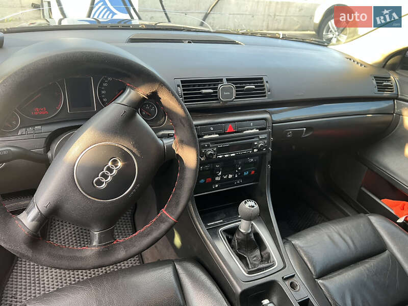 Універсал Audi A4 2001 в Києві