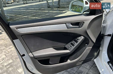 Седан Audi A4 2015 в 