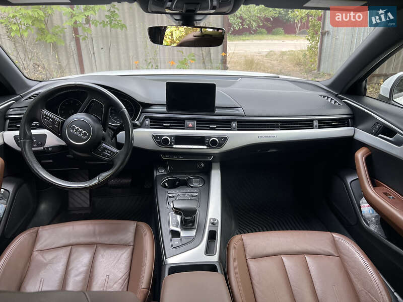 Седан Audi A4 2016 в Изюме