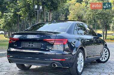 Седан Audi A4 2016 в 
