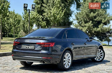 Седан Audi A4 2016 в 