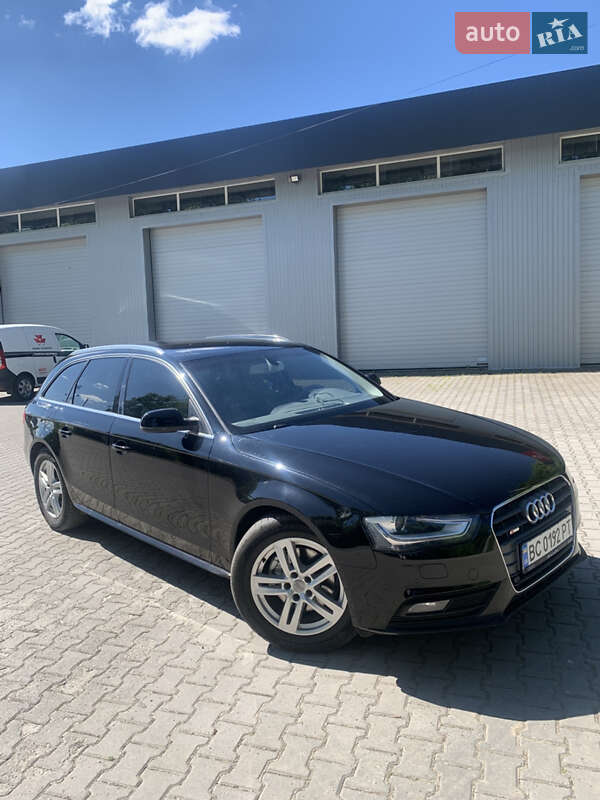 Audi A4 2012