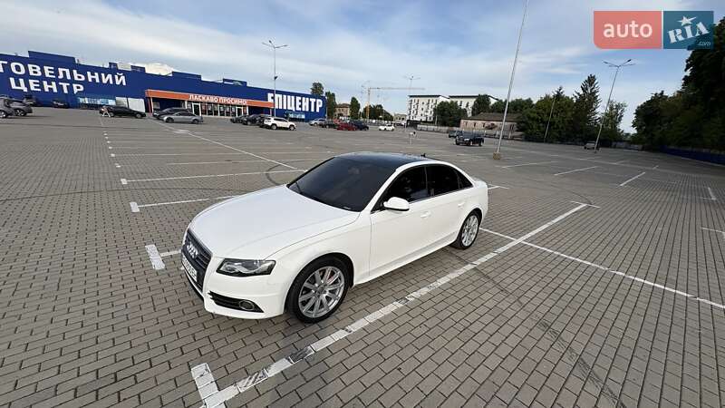 Седан Audi A4 2012 в Тернополе