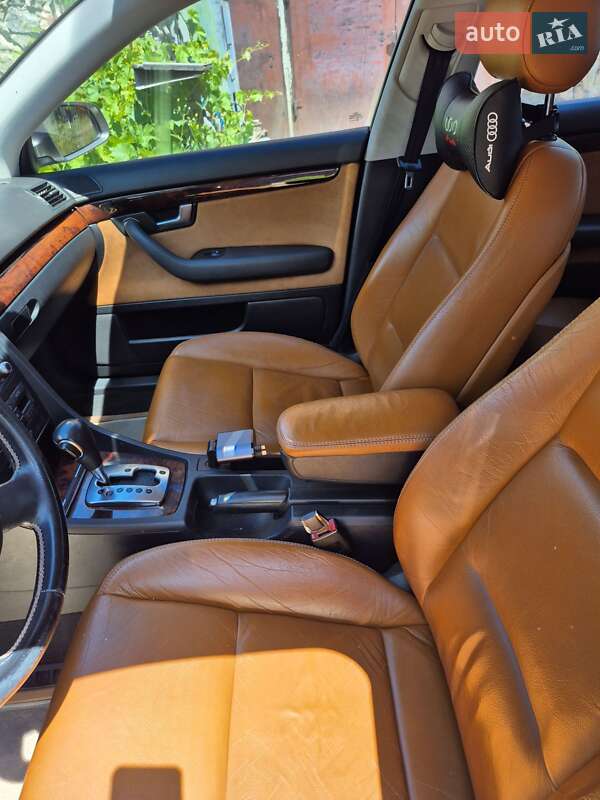 Седан Audi A4 2006 в Кропивницком