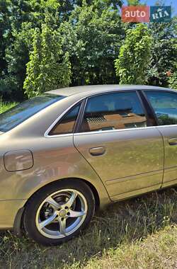 Седан Audi A4 2006 в 