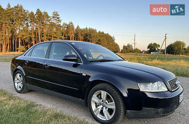 Седан Audi A4 2001 в 