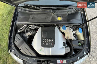 Седан Audi A4 2001 в 
