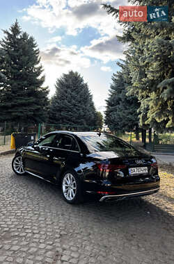 Седан Audi A4 2019 в 