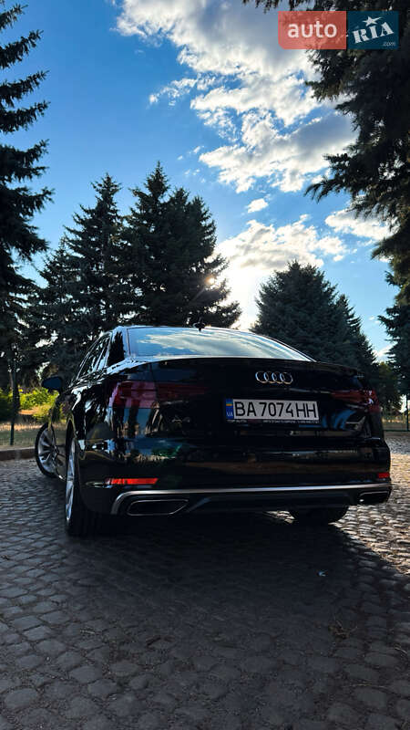 Седан Audi A4 2019 в Черкассах