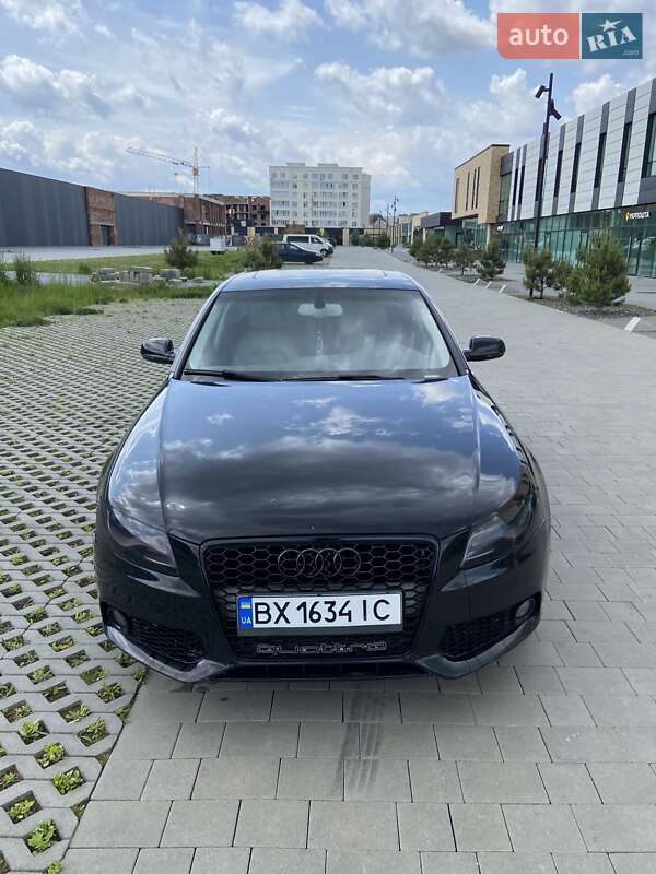Седан Audi A4 2010 в 