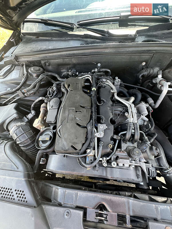 Седан Audi A4 2011 в Кременці