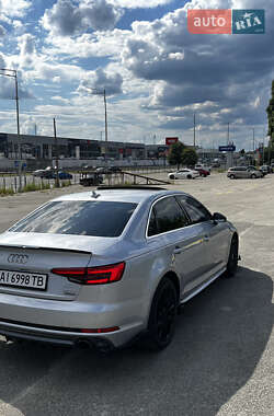 Седан Audi A4 2016 в 