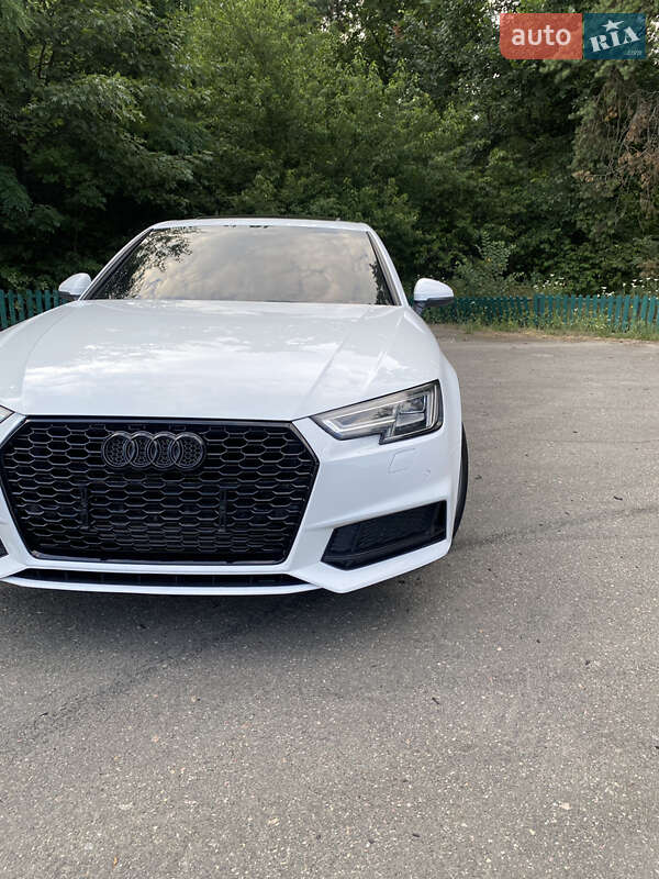 Седан Audi A4 2016 в Києві