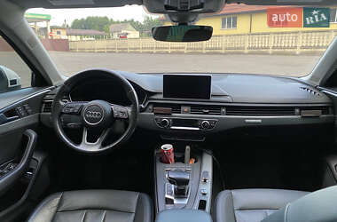 Седан Audi A4 2016 в 