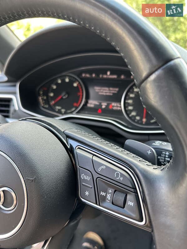 Седан Audi A4 2016 в Києві