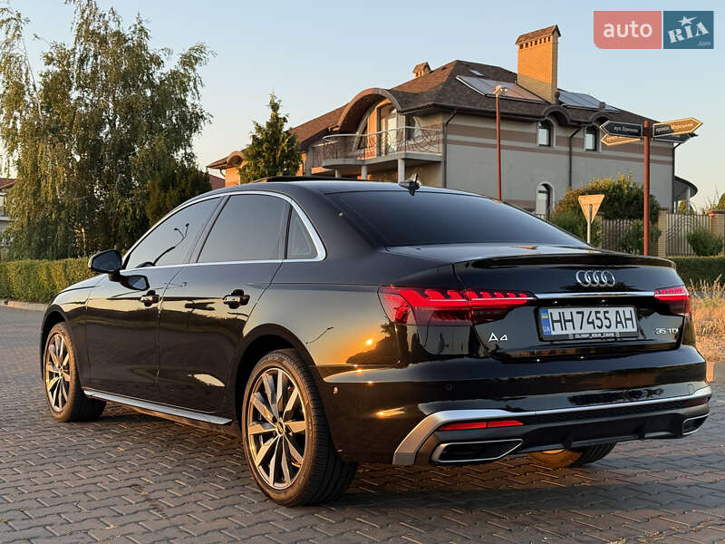 Седан Audi A4 2022 в Одесі