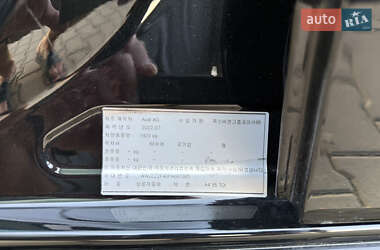 Седан Audi A4 2022 в 