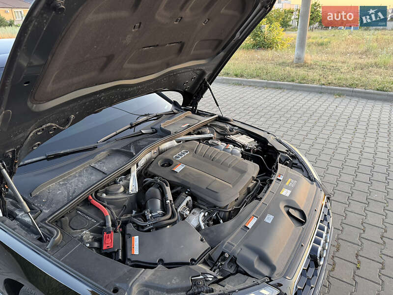 Седан Audi A4 2022 в Одесі
