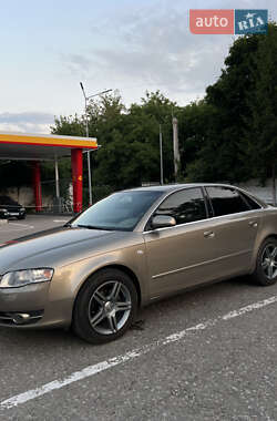 Седан Audi A4 2005 в 