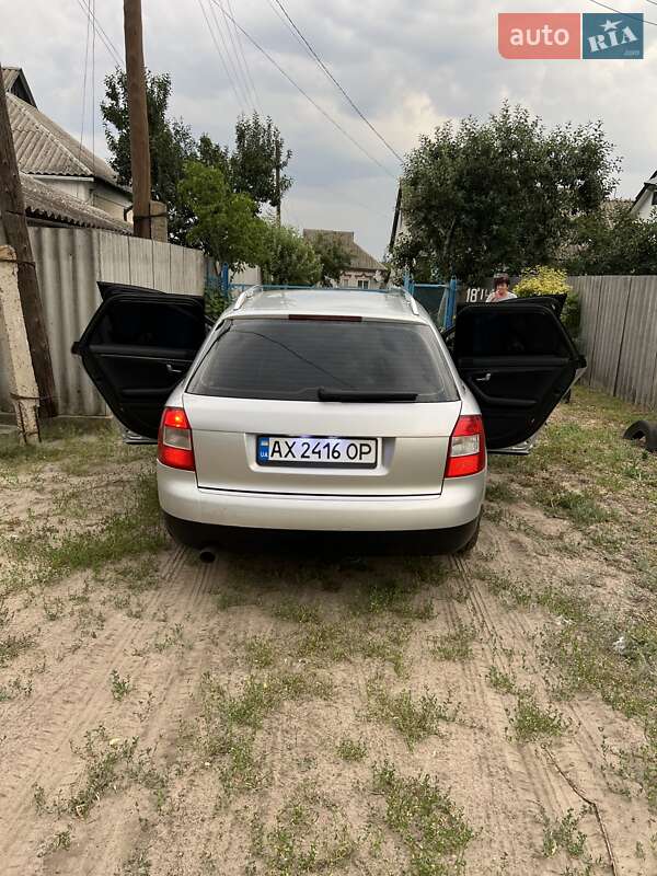 Универсал Audi A4 2002 в Харькове