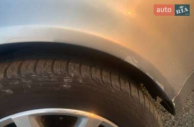 Седан Audi A4 2001 в 