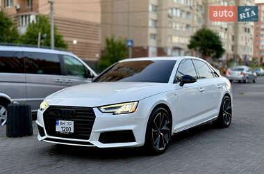 Седан Audi A4 2016 в Одессе
