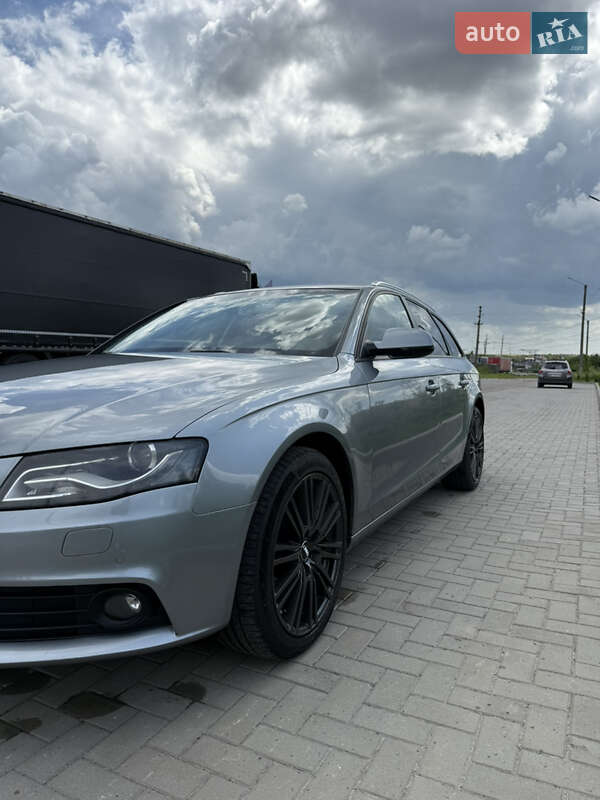 Універсал Audi A4 2010 в Луцьку