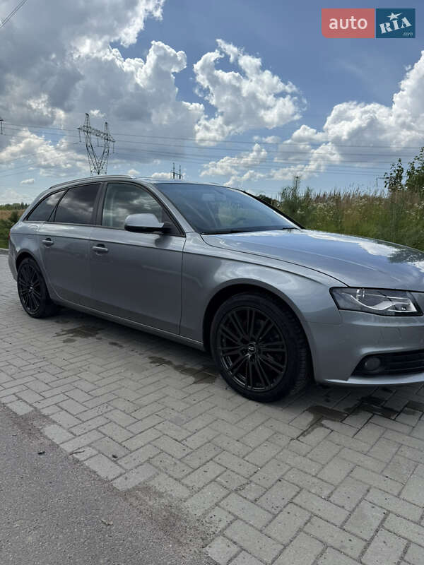 Універсал Audi A4 2010 в Луцьку