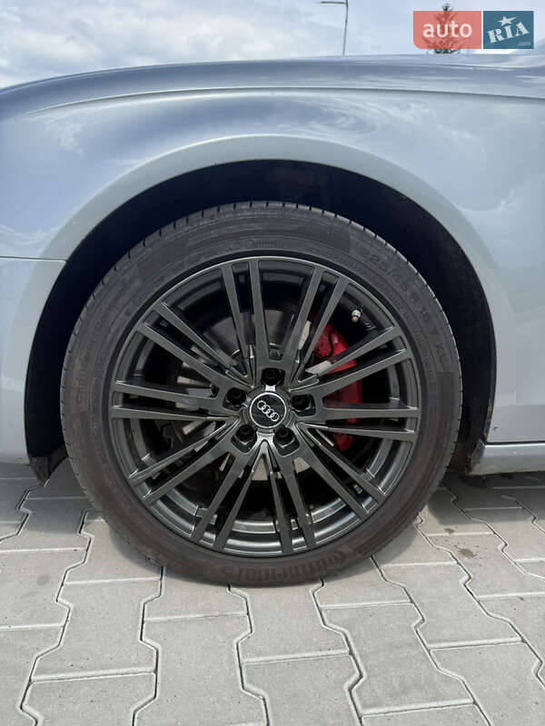 Універсал Audi A4 2010 в Луцьку