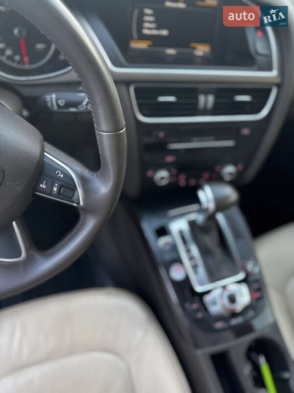 Седан Audi A4 2014 в Білій Церкві