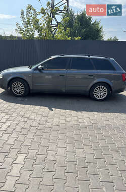 Универсал Audi A4 2001 в 