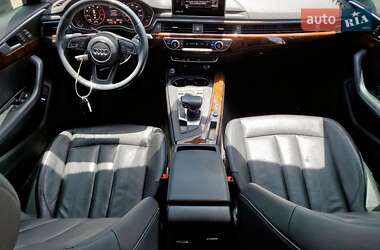 Седан Audi A4 2018 в 