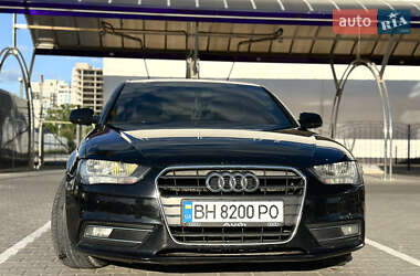 Седан Audi A4 2012 в 