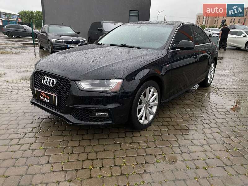 Седан Audi A4 2015 в Львове