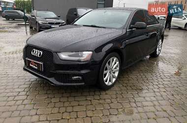 Седан Audi A4 2015 в 