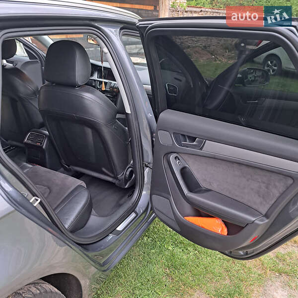 Универсал Audi A4 2012 в Ужгороде