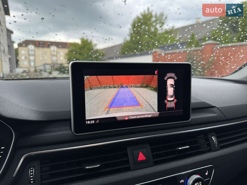 Седан Audi A4 2016 в Мукачево