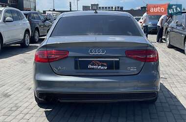Седан Audi A4 2013 в 