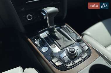 Седан Audi A4 2013 в 