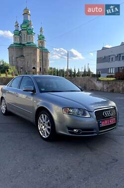 Седан Audi A4 2004 в Ровно