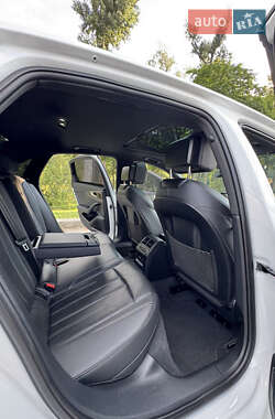 Седан Audi A4 2022 в 