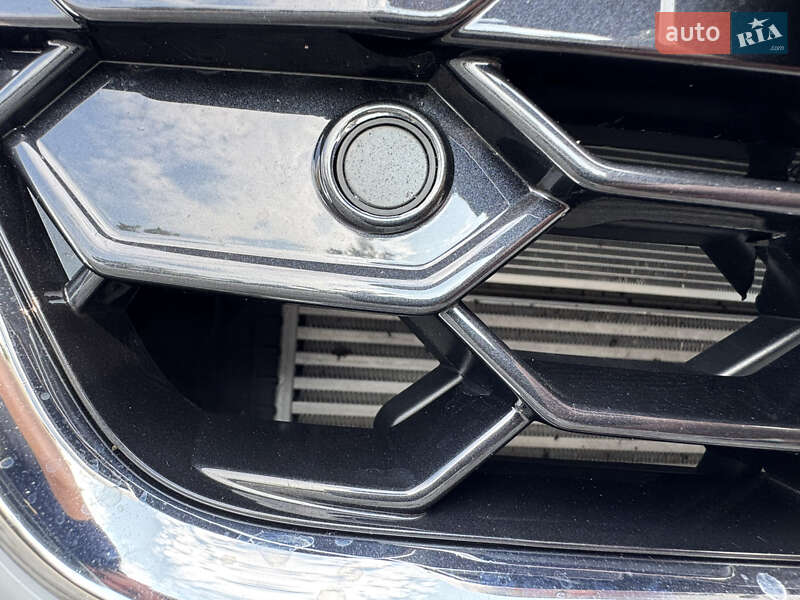 Седан Audi A4 2022 в Киеве