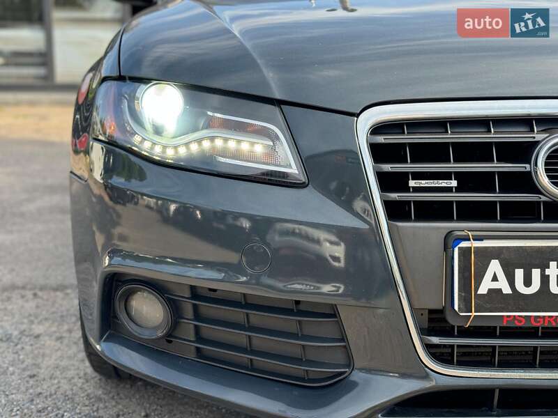 Седан Audi A4 2010 в Виннице