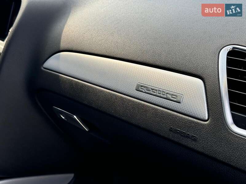 Седан Audi A4 2010 в Виннице