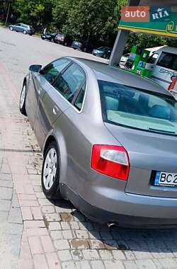 Седан Audi A4 2002 в 