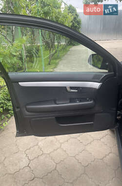 Седан Audi A4 2006 в 