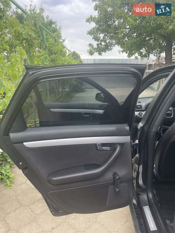 Седан Audi A4 2006 в Снігурівці